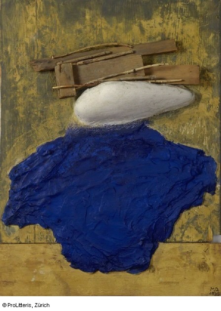Meret Oppenheim: White Head, Blue Dress, 1935 - Gipsum relief on wood, wood pieces, oil (Kunstmuseum Basel)