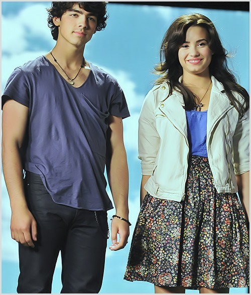 Demi and Joe they look so cute together