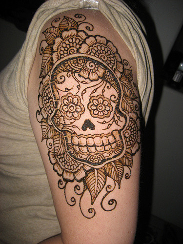 Sugar Skull quarter sleeve in henna by Jessica Henna Caravan 