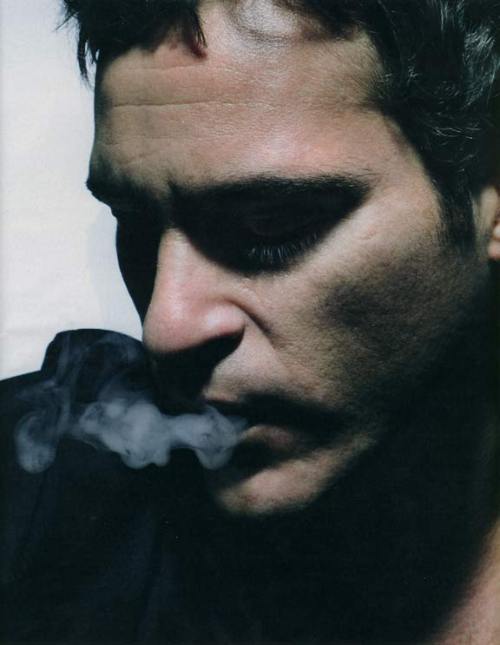 smokingissexy:  Joaquin Phoenix  44. Joanquin Phoenix (pre-crazy) What can I say… there something about his eyes… and that scar… Gawd… I love this little fucker.