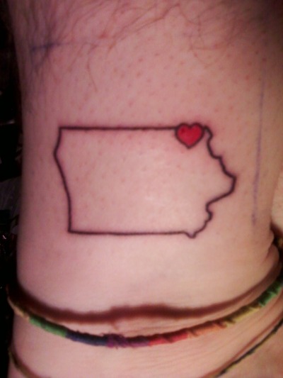 love heart outline tattoos. love heart outline tattoos. My first tattoo! My first tattoo! SchneiderMan. Aug 16, 04:29 PM. Nice, I like it:D LOL XD :D
