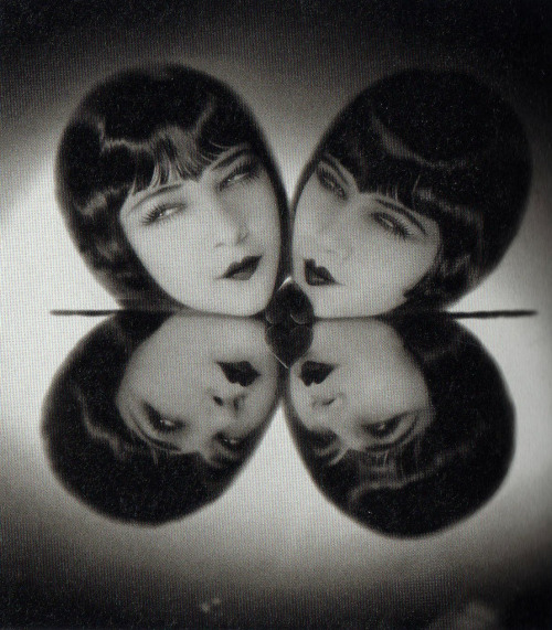 Untitled,c.1930 [Sisters G maybe?] via strombe