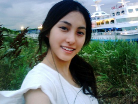 how to be pretty without makeup. 8:05pm 28th June 2010. Gyuri
