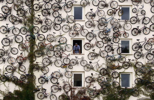 A bicycle shop in Altlandsberg, Germany… ;]