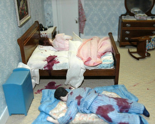 Of Dolls and Murder, A Documentary About Dollhouse Crime Scenes