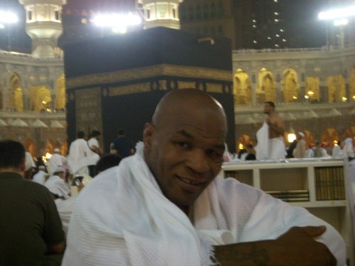 Mike Tyson, like all male pilgrims performing Hajj, wears whatever everyone 