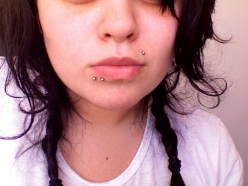 Name: SarahAge: 21City: Sydney Australia Piercings Shown: monroe and lip x 
