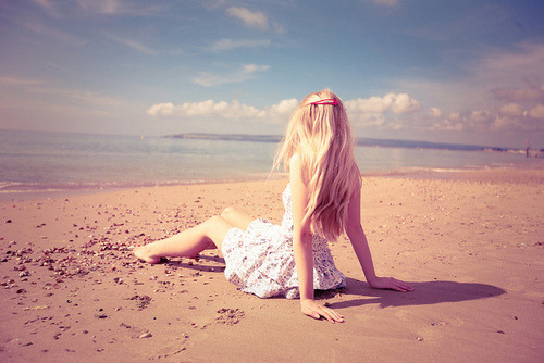 #photography #girl #beach #blonde #hair #pretty. 85 notes