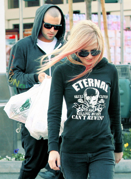 In this photo Avril Lavigne Paparazzi Brody Jenner 2010