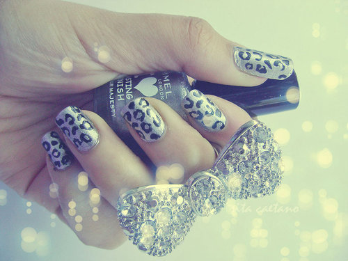 We ♥ nail art!