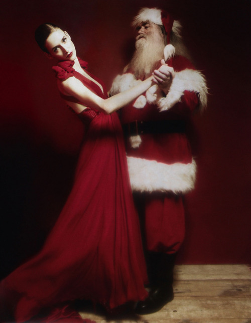 Dancing in style with Santa.
Katja Verheul by Yuval Hen 