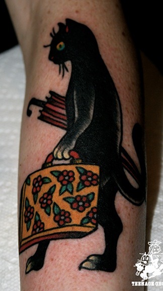 Cat tattoo by Daniel Santoro Source justgoodtattoos 