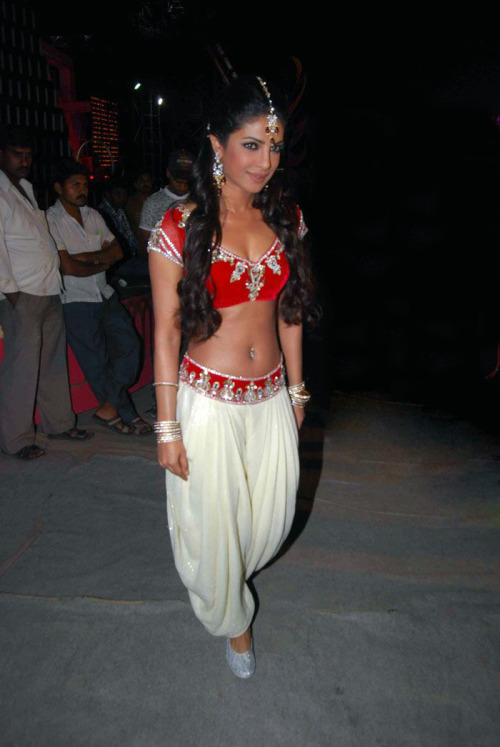 Priyanka Chopra backstage at the Star Screen Awards
