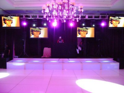 White Dance Floor LED Dance Platforms Lighting Audio and Video Production