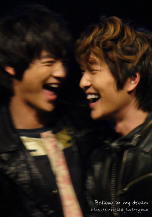 flamingho:

And then I LOL’d


OnHo moment!