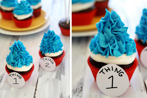 boyfriendreplacement:

Celebrate Dr. Seuss’s Birthday with Recipes for Thing 1 and Thing 2 Cupcakes, Pink Yink Ink Smoothies, Cat in the Hat Marshmallow Pops
Recipe

Completely adorable.