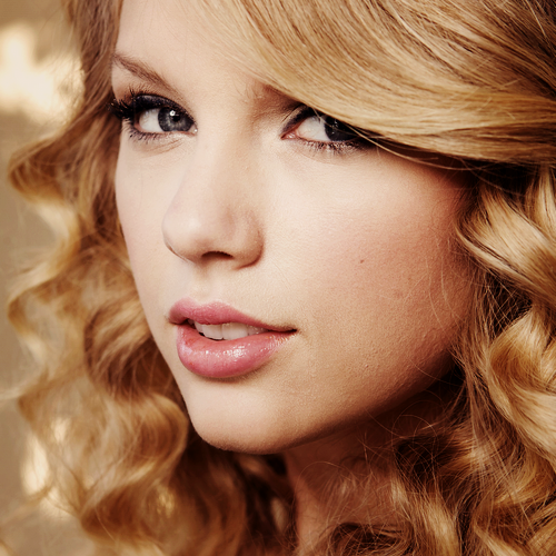 Taylor Swift Speak Now Photoshoot. #taylor swift #photoshoots