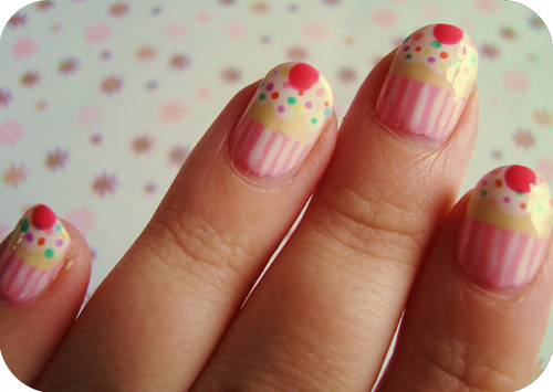 SUPER CUTE CUPCAKE MANI 1 year ago with 121 notes