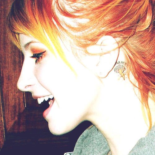 Hayley+williams+tattoos+piercings