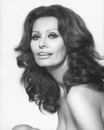 sophia loren. Sophia Loren (born 1934)