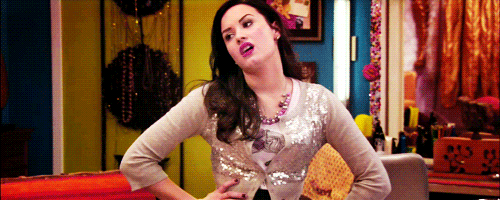 
”Ignore, não ligue, não responda. Se te criticam é porque você é importante.” (Demi Lovato)
