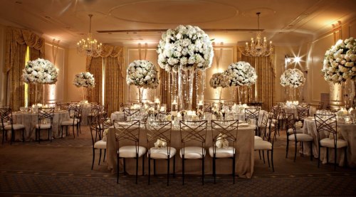 signaturelje Classic and Formal tall white centerpieces are the focal