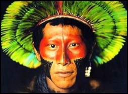 Ser índio é não ser ouvido e nem ser consultado, embora se tenha muito a dizer e a ensinar..
Taquari Pataxó