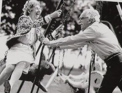 a-ladys-findings:

I want to be just like this when I grow old.
