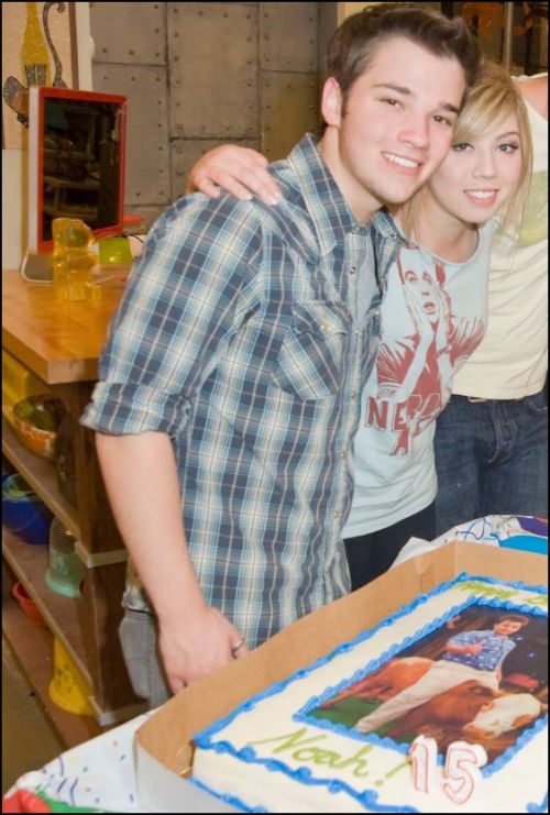 Jennette Mccurdy and Nathan Kress Noah's 15th Birthday On Set Of iCarly 2