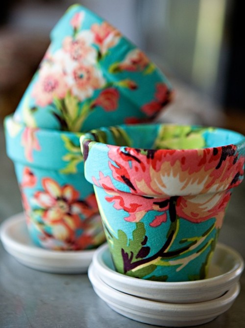 I am so in love with these Fabric Covered Pots (by Ashleyannphotography).