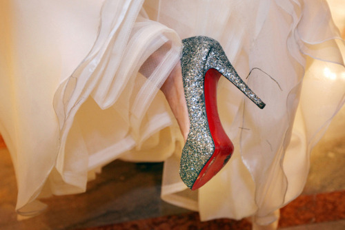 A modern cinderella heel.