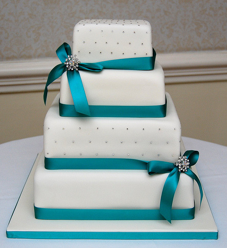 teal wedding cake ideas
