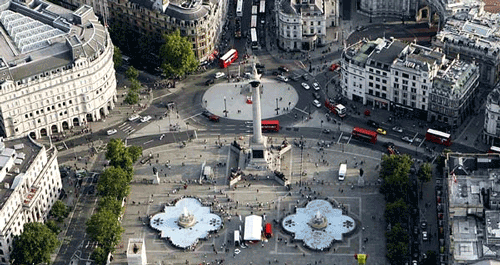 abritishkid:

GUYS NOT TO ALARM YOU BUT THIS IS AN ARIAL VIEW OF TRAFALGAR SQUARE WHERE THE PREMIER IS AT.