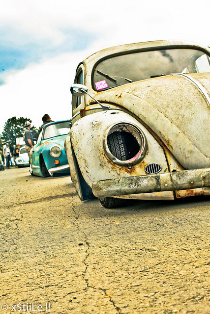 Permalink VW Beetle Rat Rod Lowrider Reblogged from undergroundvelo