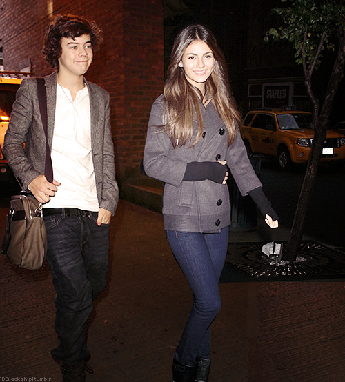 
Crack Ship - Harry Styles &amp; Victoria Justice
