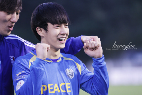 Credits; 이기광에 미친 사람들 - 광팬  http://900330.com
※ PLEASE TAKE OUT WITH PROPER CREDITS. PLEASE DO NOT EDIT/ALTER IMAGES; LEAVE LOGO INTACT.

2011 PEACE STARCUP, Celebrity Soccer Tournament (FINALS): FC MEN vs.  MIRACLE FC (111019): Ki Kwang ^^