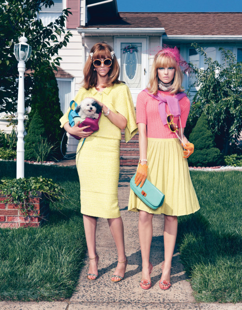 wmagazine:

Then again you can always go as an over the top suburban housewife.
See how chic the suburbs can truly be.
