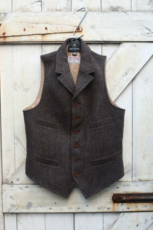 abitofcolor:

Harris Tweed vest with all the right details - Nigel Cabourn
