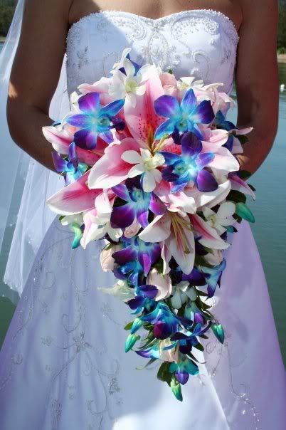 purple and silver shower bouquets for weddings