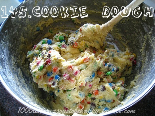 Cookie Dough - (http://weheartit.com/entry/20999820)