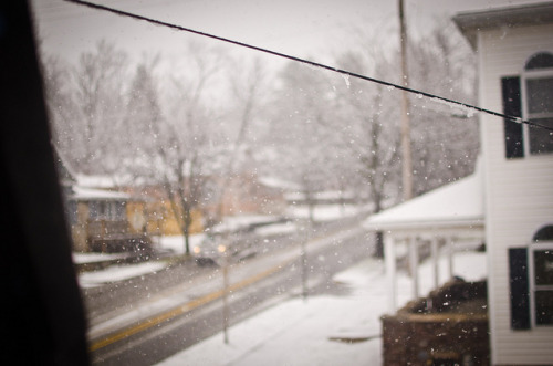 for-tis:  snow to slush by aubreyrose on Flickr.