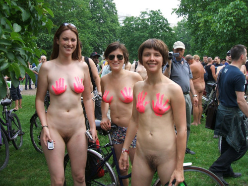 Tagged momdaughter nude in public park woods momdaughtergrandma nude 