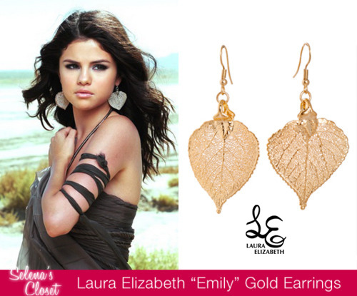 Selena looks stunning in these Laura Elizabeth leaf earrings in her music video for &#8220;A Year Without Rain&#8221;. Luckily for you they&#8217;re still on sale and are priced at $99.00. Check them out HERE.