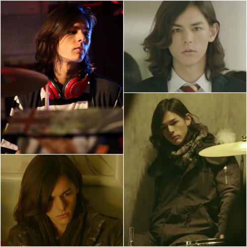 ‎Flower Boy Band: Shut Up Lee Hyun Jae unique eye-catching floral beauty as an actor becoming popular and hot topic everyday!!! wheew!!!