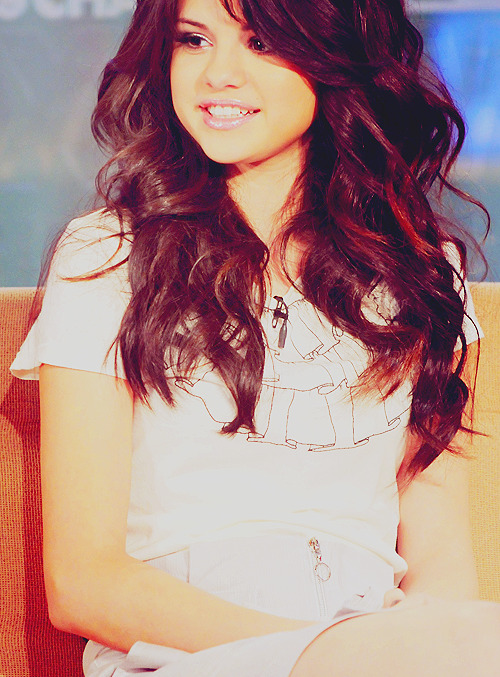 
One of my favourite pictures of Sel. 