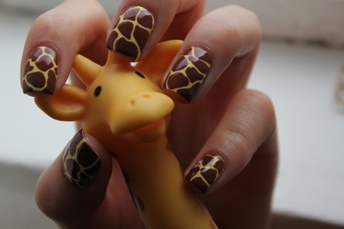 pretty animals cute fashion orange nails nail art brown giraffe zoo designs