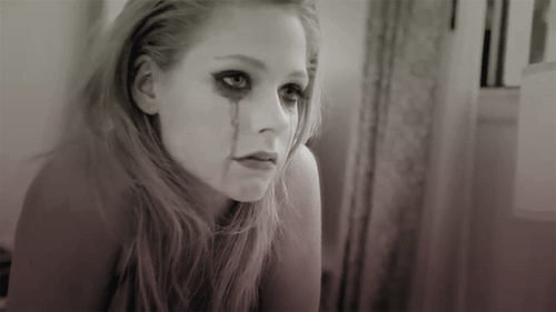 Avril Lavigne - ''Goodbye'' Premiere!