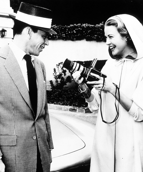 Grace Kelly taking Frank Sinatra&#8217;s photo with a Hasselblad. 