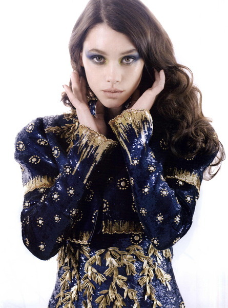 Astrid Berges Frisbey Source fuckyeahhotactress 26 notes