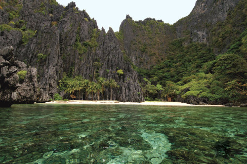 condenasttraveler:  The Great Asian Beach Finder | Dalujo Beach, Philippines 
